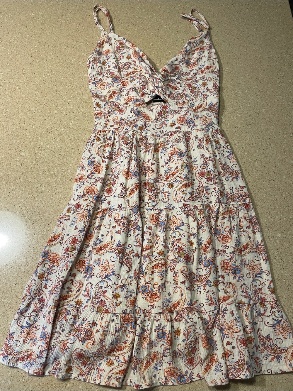 Twist-Front Paisley Midi Dress in Cream with Rust & Blue